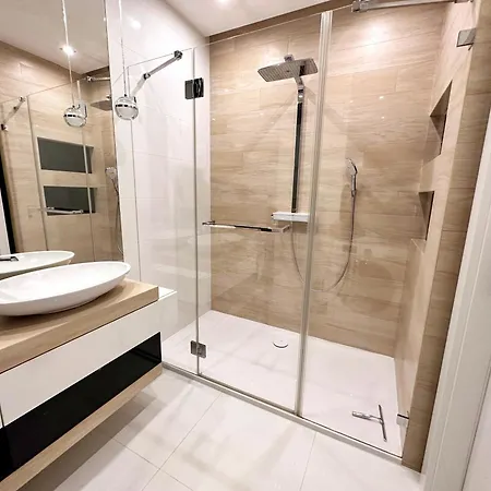 Nadmorski Luksusowy Apartament Premium Mila Baltica Blisko Plazy I Molo Brzezno شقة غدانسك